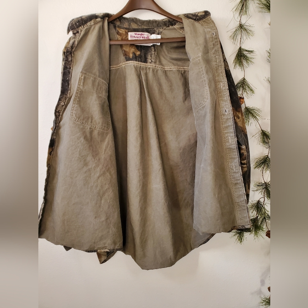 Wrangler Rugged Wear Heavyweight Realtree Hardwoods Camo Hunting Shirt XXL - Picture 4 of 12